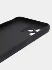 Черный чехол силиконовый на Realme C35, матовый