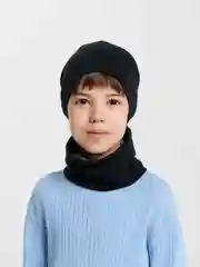 Черный комплект: шапка и снуд