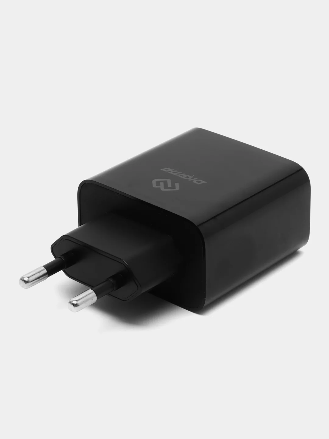 Черный сетевое зарядное устройство Digma, 2 USB 2.1A+1A