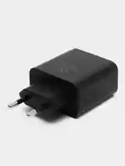 Черный сетевое зарядное устройство Digma, 2 USB 2.1A+1A