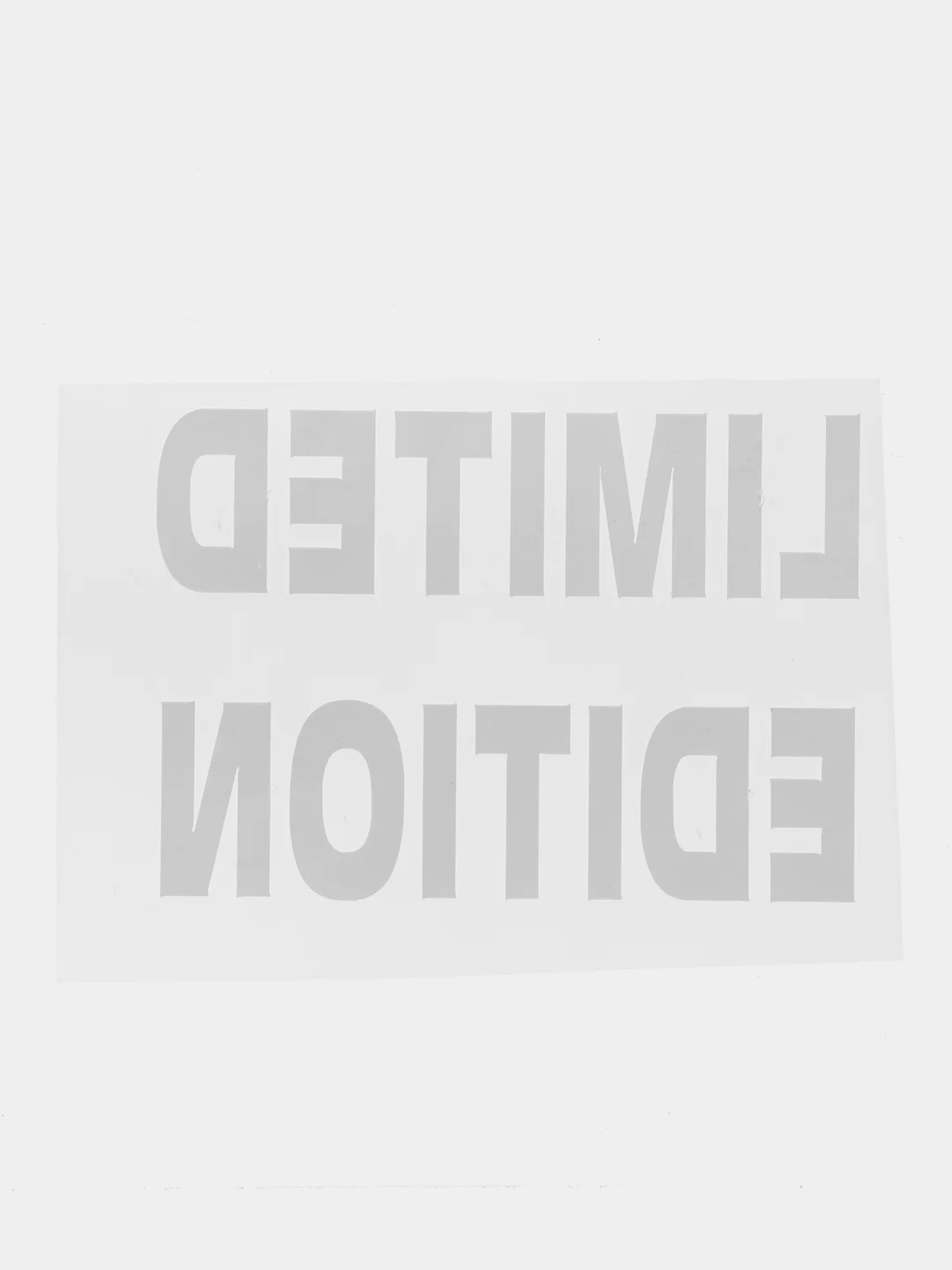 Белый термотрансфер Limited Edition