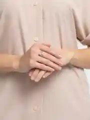 Серебряный комплект колец "Жемчужина и сердце", два кольца