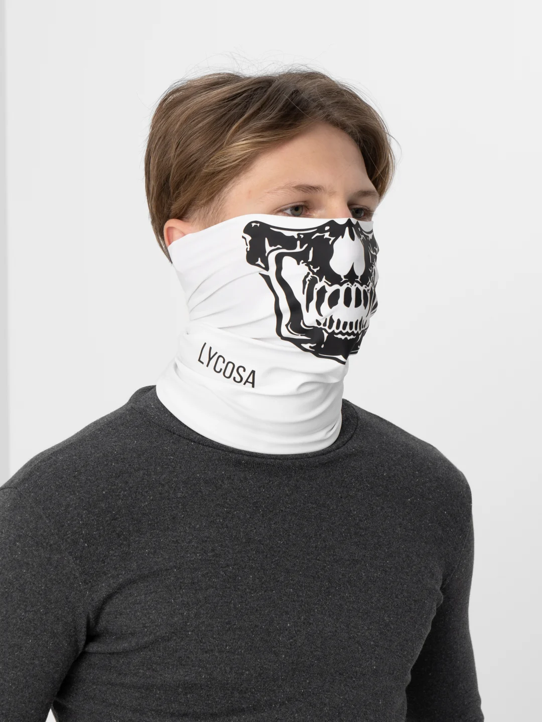 Бандана-труба LUCOSA SILK WHITE SKULL, П-019/2