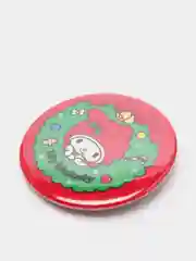 Желтый значки аниме Kuromi, Sinnamoroll, Hello Kitty, Куроми, Пикачу, Марвел