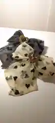 Бант заколка сердечки  белый черный
