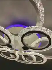 Люстра светодиодная 8879/4+4 LED, с пультом управления, с RGB подсветкой, 155 Вт