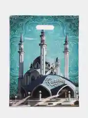 Бежевый меланж пакет подарочный казань и маечка красная