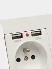 Белый настенная розетка, с USB разъемами