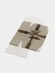 Коробка самосборная "Золотой бант", картон, без окна, 19 х 19 х 9 см