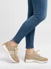 Коричневый кроссовки женские модные