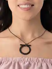 Черный цепочка