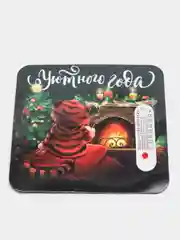 Зеленый магнит с термометром  8 х 8 см