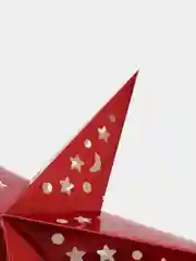 Бордовый украшения на новый год / Плакат, звезда, бусы, мишура