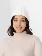 Белый шапка женская, без подклада