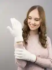 Белый перчатки LERAY СКАЗКА женские, подростковые, с ангорой, однотонные
