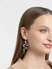 Серьги в форме змеи женские длинные