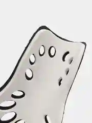Белый щитки футбольные, детские