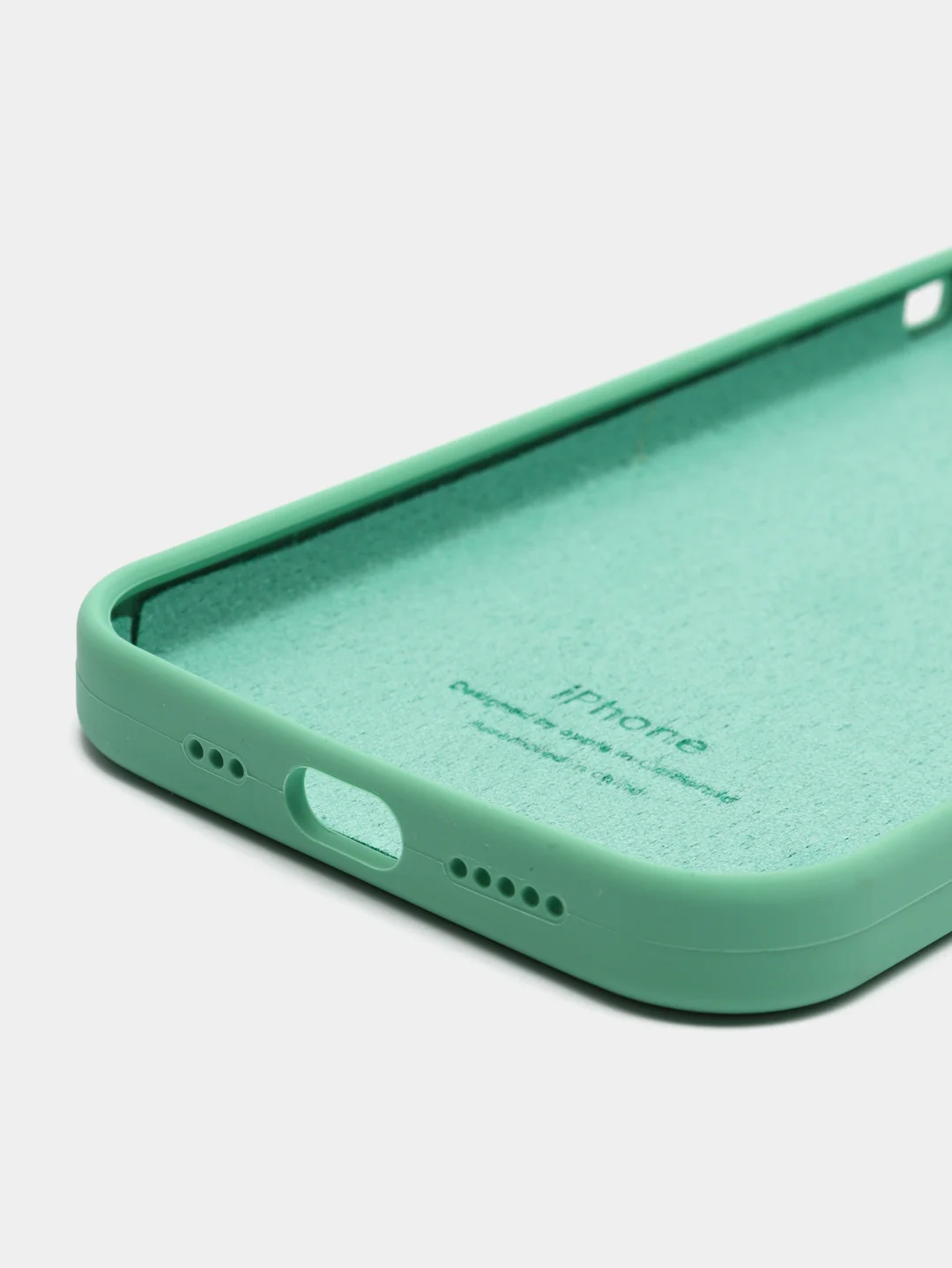 Салатовый чехол Silicone Case для iPhone 12 / iPhone 12 Pro, закрытый низ