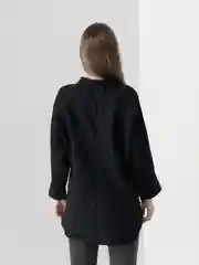 Черный рубашка