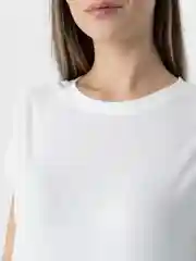 Белый футболка с короткими рукавами