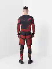 Красный спортивный костюм 3в1 (рашгард, тайтсы и шорты)