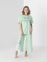 Салатовый женский домашний костюм