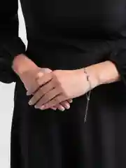 Серебряный браслет женский с сердцем и жемчужинами