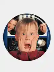 Красный значки по фильмам и мультфильмам, новогодние