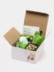 Зеленый подарочный набор уходовой косметики