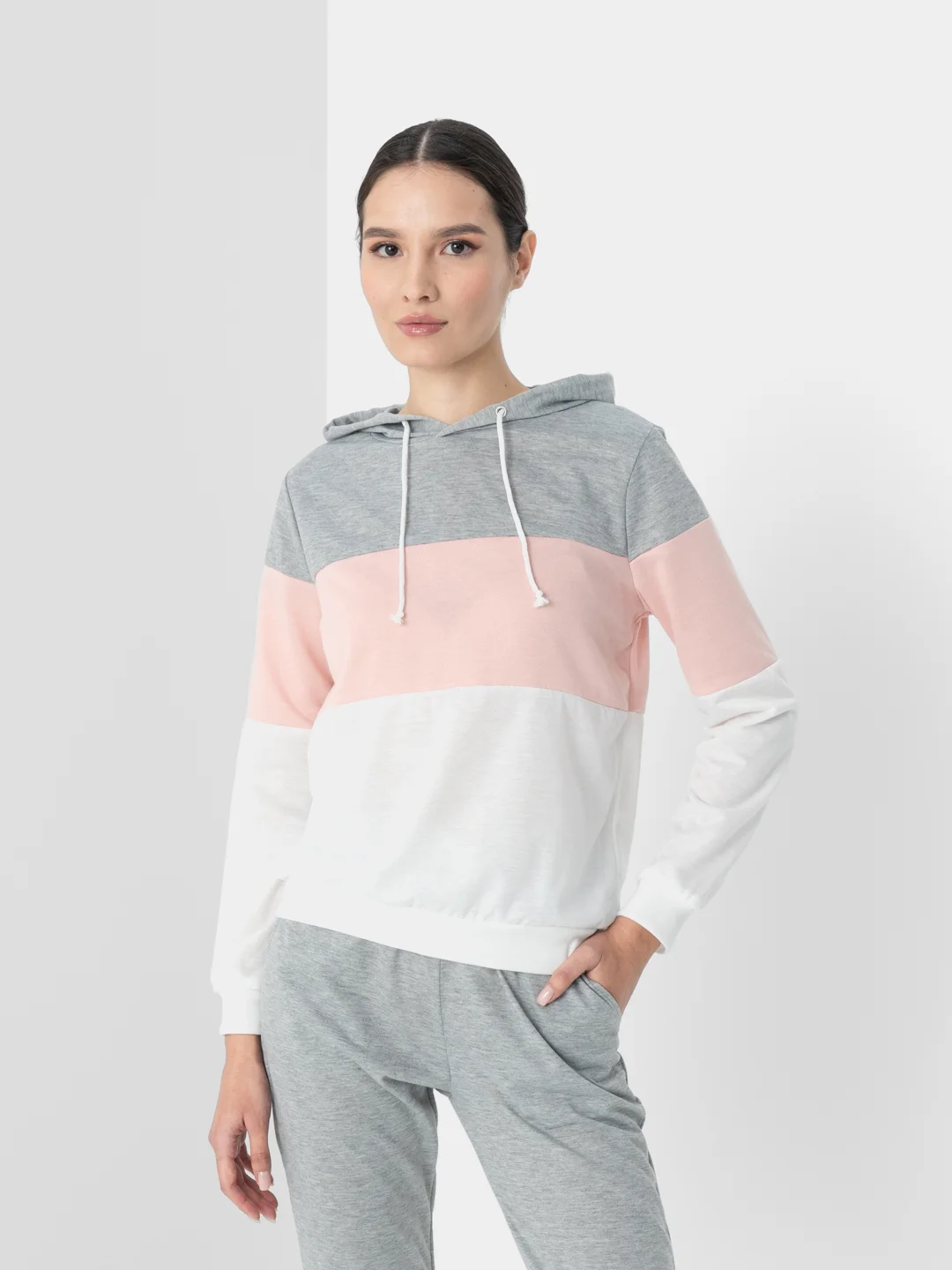 Конфетный костюм спортивный женский