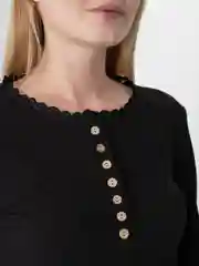 Черный базовый женский джемпер LaFemme