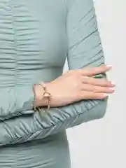 Золотой два браслета бусины и жемчуг