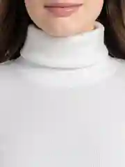 Белый водолазка женская, в рубчик