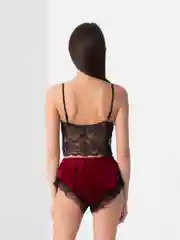 Бордовый пижама женская: топ ажурный и шорты велюр