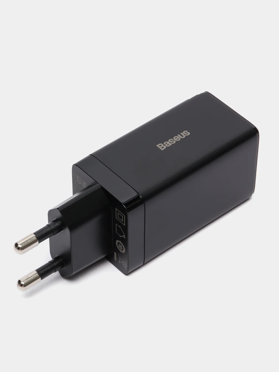 Белый зарядное устройство Baseus GaN3 Pro Fast Charger 2C, U 65W EU, кабель 100W, CCGP050102