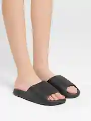 Черный сланцы женские IZI, размеры 36-41