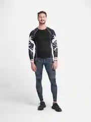 Черный рашгард спортивный мужской, с длинным рукавом