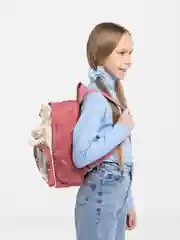 Красный детский рюкзак