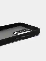 Черный чехол матовый для Realme C30, пластиковый, полупрозрачный, с глянцевой рамкой