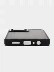 Черный чехол матовый для Realme C30, пластиковый, полупрозрачный, с глянцевой рамкой