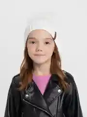 Белый шапка однотонная