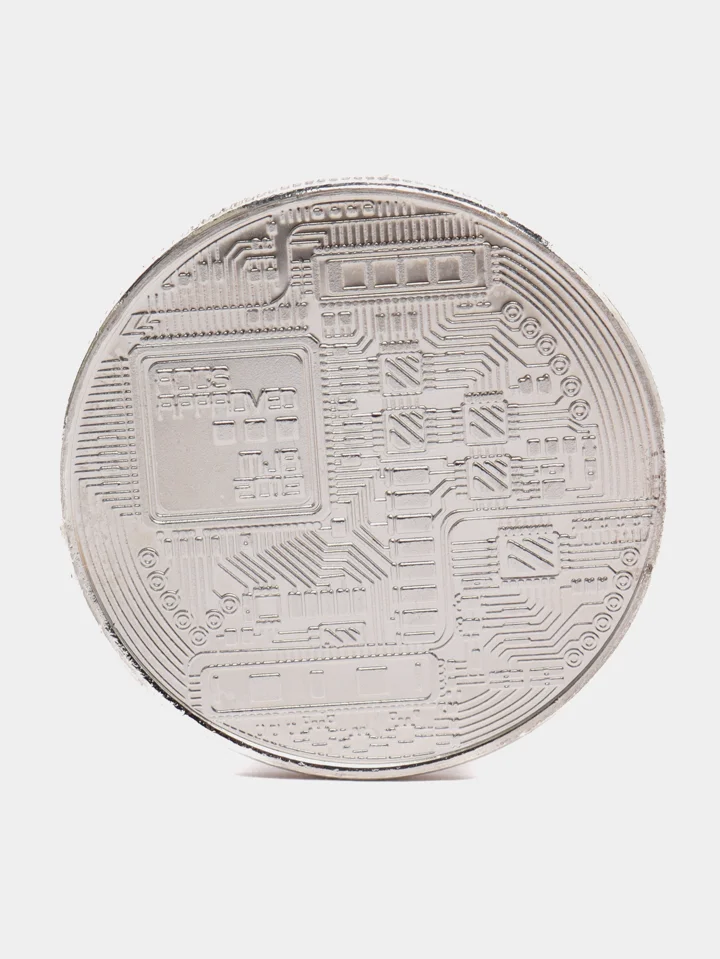 Серебряный сувенирная блокчейн монета "Биткоин" (Bitcoin), в футляре