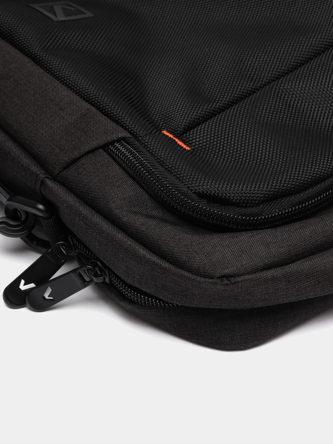 Сумка портфель BRAUBERG Pragmatic с отд. для ноутбука 15,6", серо-черная, 30х42х8см