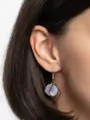 Серый серьги с меховым помпоном
