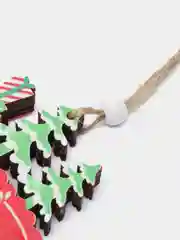 Красный елочная игрушка, светящаяся