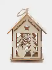 Желтый новогодняя елочная игрушка со светом