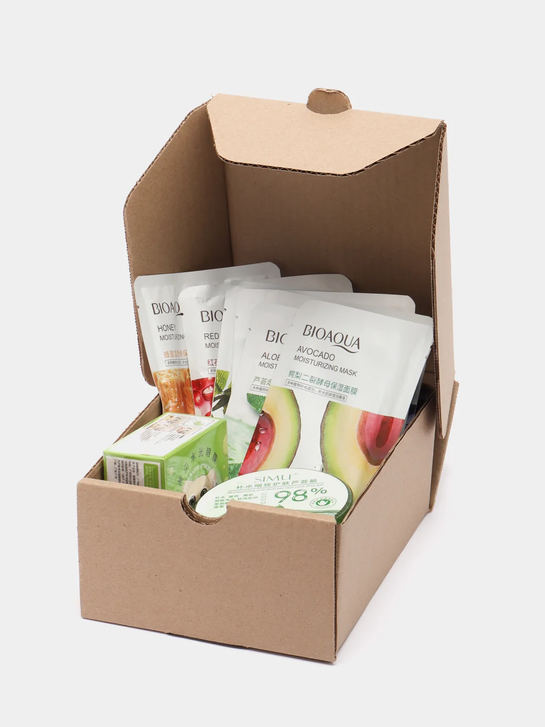 Зеленый подарочный набор уходовой косметики "Beauty Box"