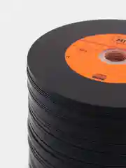 Диск CD-R MIREX 700Mb Maestro Vinyl 52x, UL120120A8T