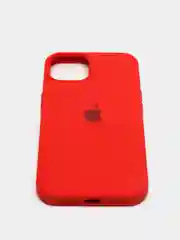 Алый чехол Silicone Case для iPhone 13 с закрытым низом