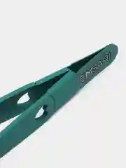 Зеленый пинцет для бровей MISARI 307 "Сердце"